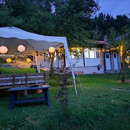 Vila Mala Farma Nani Visoko Exteriér fotografie