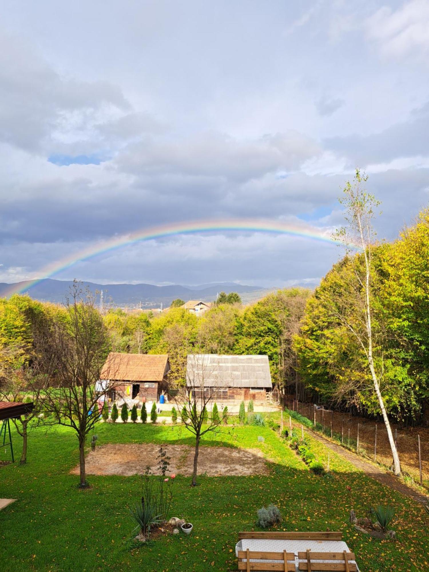 Vila Mala Farma Nani Visoko Exteriér fotografie